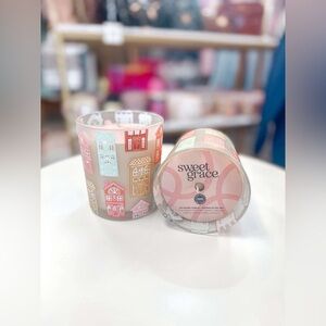 Sweet Grace Holiday House Candle